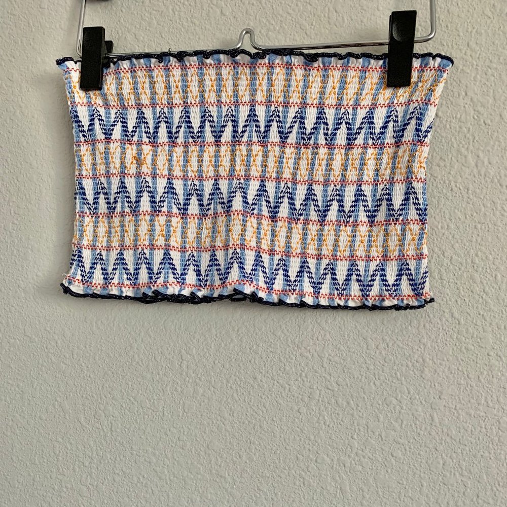 FOREVER 21 FESTIVAL SMOCKED TUBE TOP